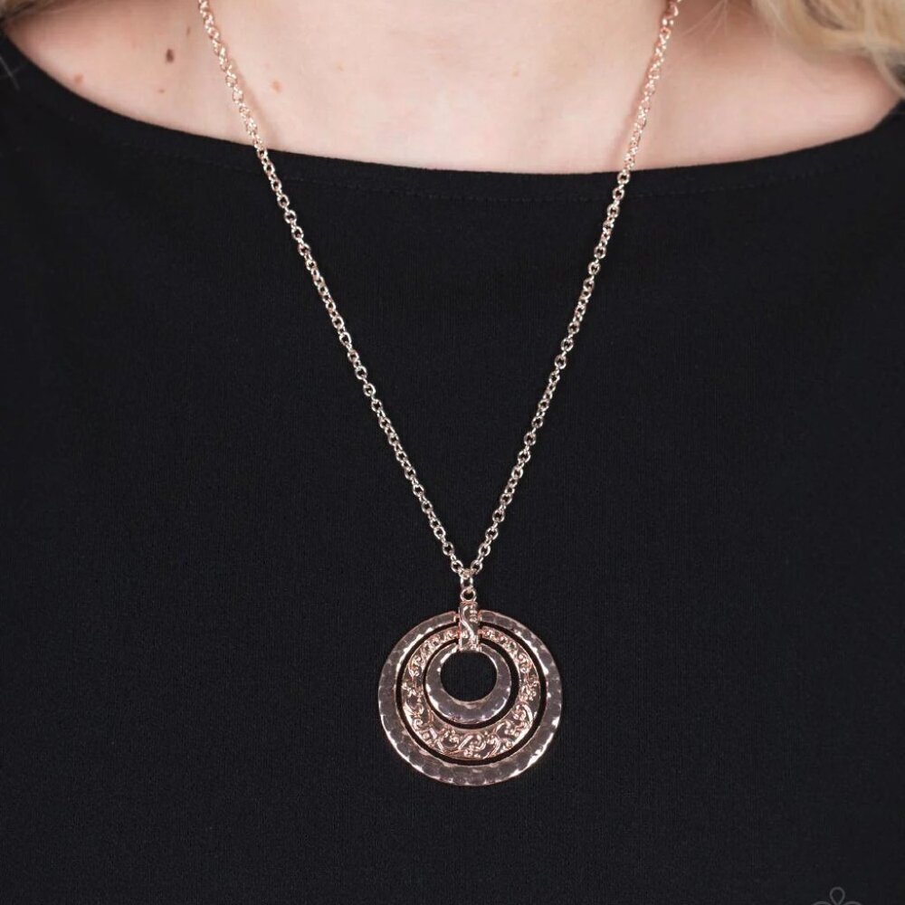 Paparazzi Jewelry Accessories - Totally Tulum - Rose Gold Necklace - Vintage